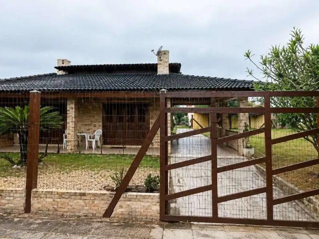 Casa venda em Região Geográfica Imediata de Tramandaí - Osório, Aglomeração Urbana do Litoral Norte