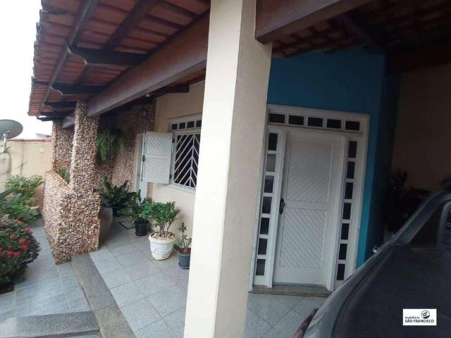 Casa venda em Pará de Minas, Região Geográfica Intermediária de Divinópolis