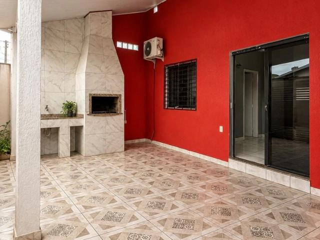 Casa venda em Paranaguá, Região Geográfica Intermediária de Curitiba