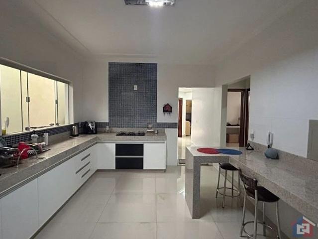 Casa venda em Jardim Califórnia, Patos de Minas