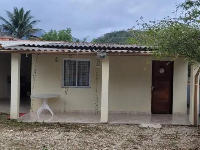 Casa venda em Pedro de Toledo