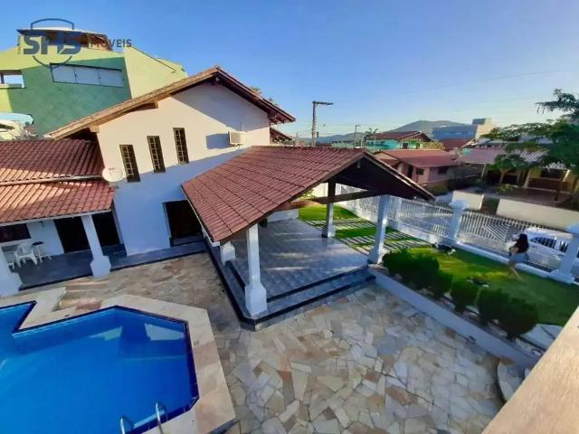 Casa venda em Praia da Armação do Itapocorói, Penha