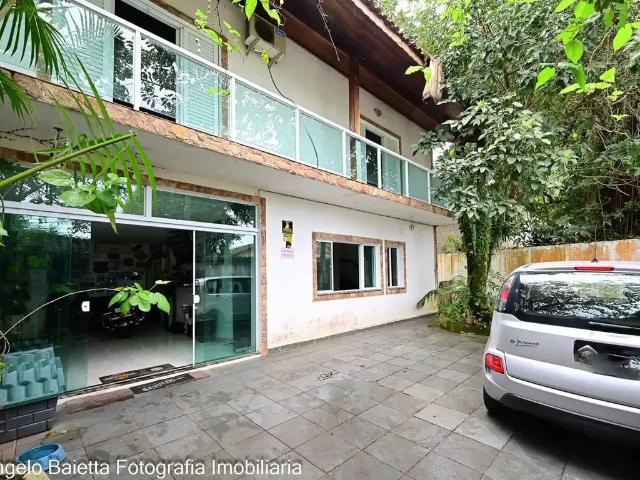 Casa venda em Região Imediata de Santos, Região Metropolitana da Baixada Santista