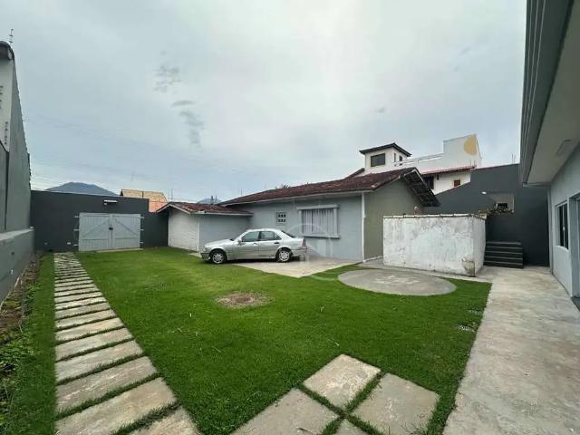 Casa venda em Região Imediata de Santos, Região Metropolitana da Baixada Santista