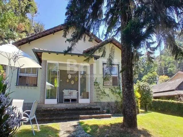 Casa venda em Petrópolis
