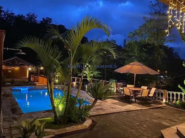 Casa venda em Região Geográfica Imediata de Petrópolis, Região Metropolitana do Rio de Janeiro