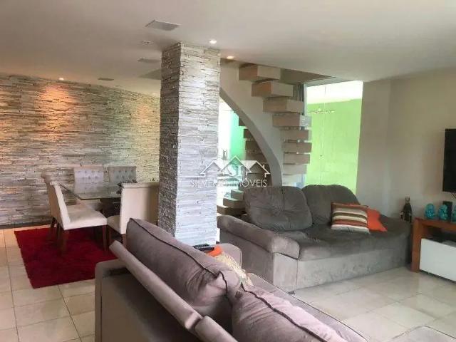 Casa venda em Petrópolis, Região Geográfica Intermediária de Petrópolis