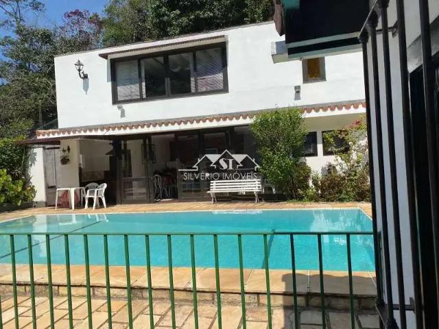 Casa venda em Petrópolis, Região Geográfica Intermediária de Petrópolis
