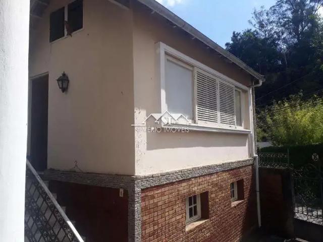 Casa venda em Petrópolis, Região Geográfica Intermediária de Petrópolis