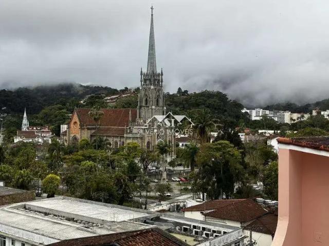 Casa venda em Petrópolis, Região Geográfica Intermediária de Petrópolis