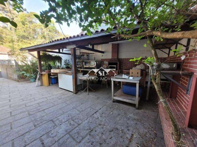 Casa venda em Petrópolis, Região Geográfica Intermediária de Petrópolis