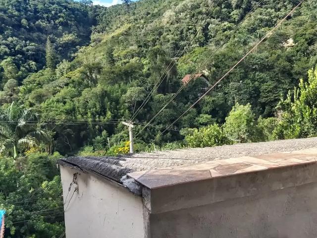 Casa venda em Petrópolis, Região Geográfica Intermediária de Petrópolis