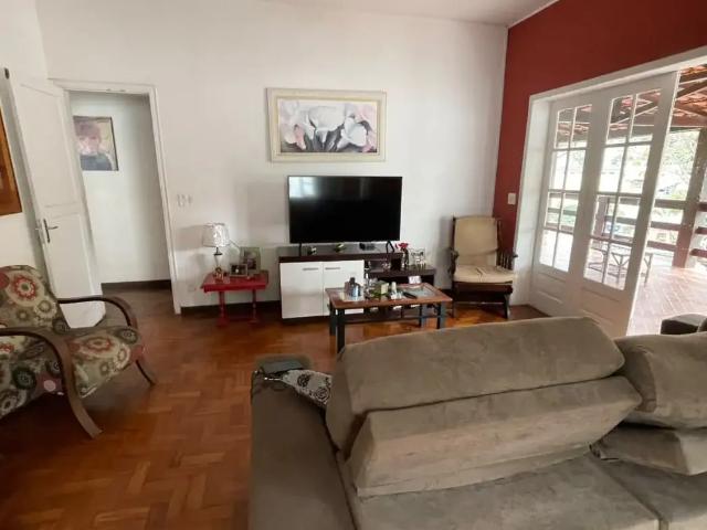 Casa venda em Petrópolis