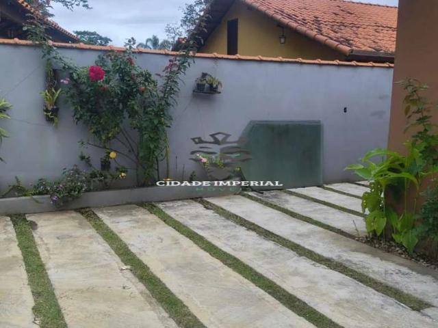 Casa venda em Petrópolis, Região Geográfica Intermediária de Petrópolis