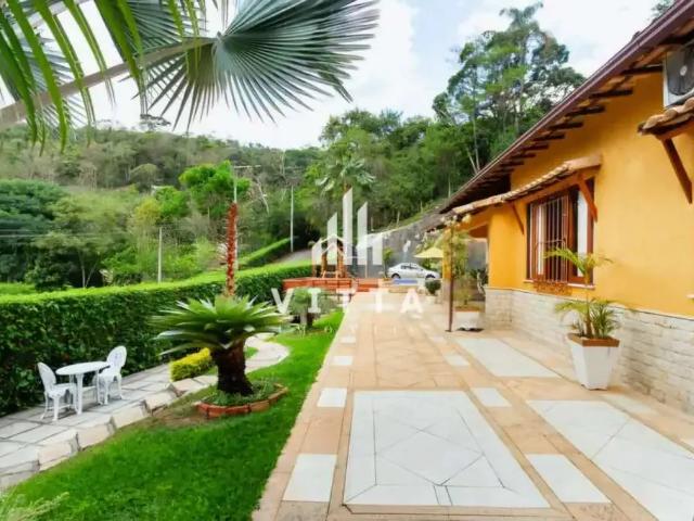 Casa venda em Região Geográfica Imediata de Petrópolis, Região Metropolitana do Rio de Janeiro