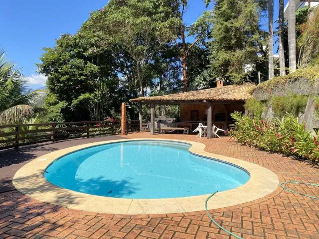 Casa venda em Região Geográfica Imediata de Petrópolis, Região Metropolitana do Rio de Janeiro
