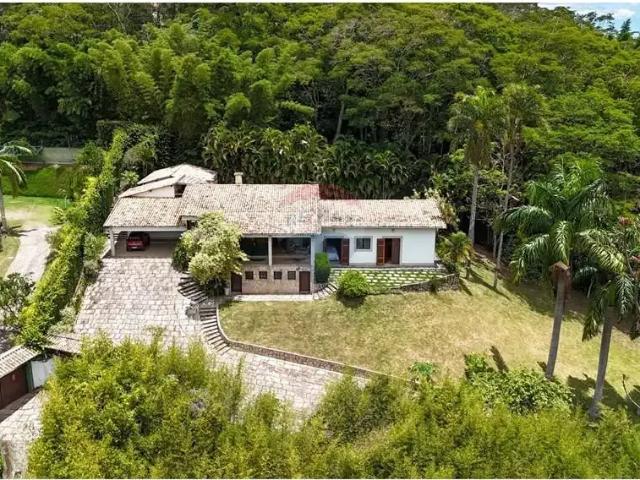 Casa venda em Região Geográfica Imediata de Petrópolis, Região Metropolitana do Rio de Janeiro
