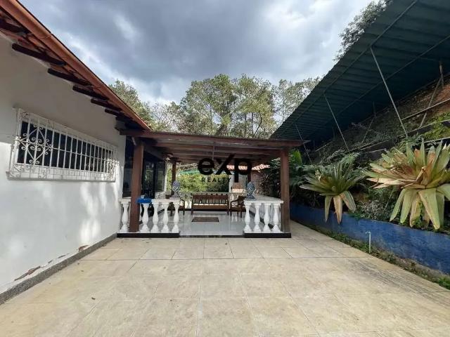 Casa venda em Região Geográfica Imediata de Petrópolis, Região Metropolitana do Rio de Janeiro