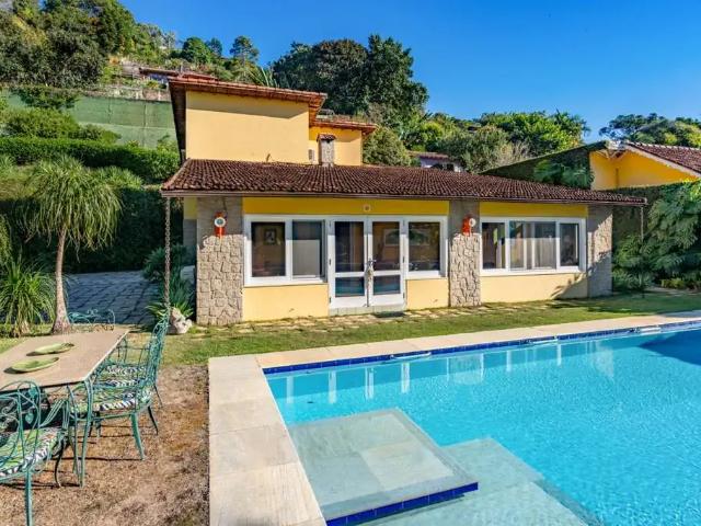 Casa venda em Região Geográfica Imediata de Petrópolis, Região Metropolitana do Rio de Janeiro