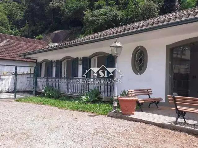 Casa venda em Petrópolis, Região Geográfica Intermediária de Petrópolis