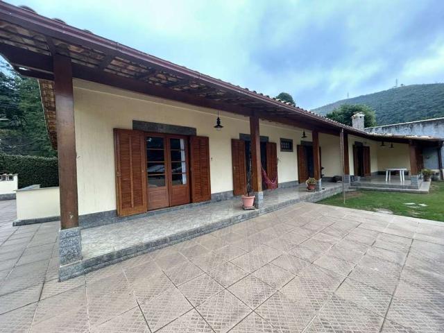 Casa venda em Região Geográfica Imediata de Petrópolis, Região Metropolitana do Rio de Janeiro