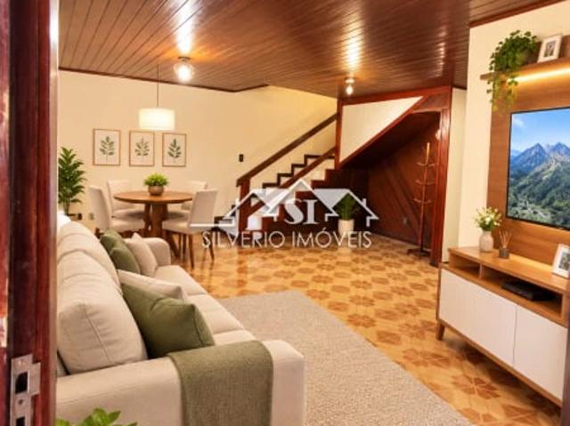 Casa venda em Petrópolis, Região Geográfica Intermediária de Petrópolis
