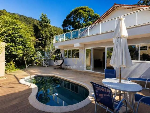 Casa venda em Região Geográfica Imediata de Petrópolis, Região Metropolitana do Rio de Janeiro