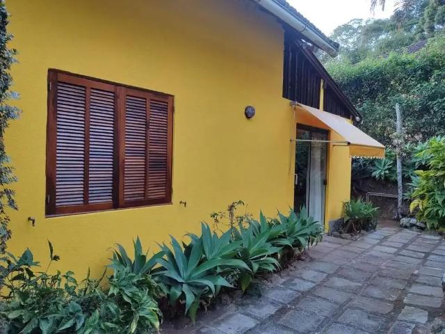 Casa venda em Região Geográfica Imediata de Petrópolis, Região Metropolitana do Rio de Janeiro