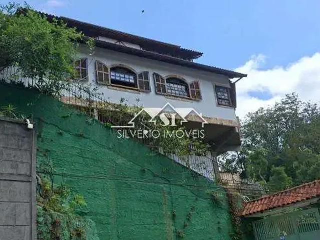 Casa venda em Petrópolis, Região Geográfica Intermediária de Petrópolis