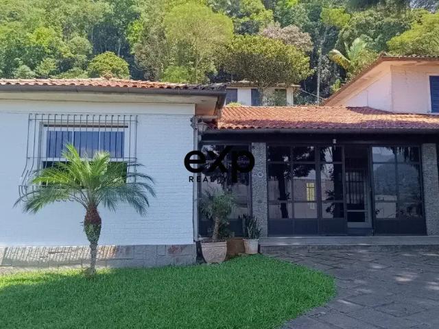 Casa venda em Petrópolis