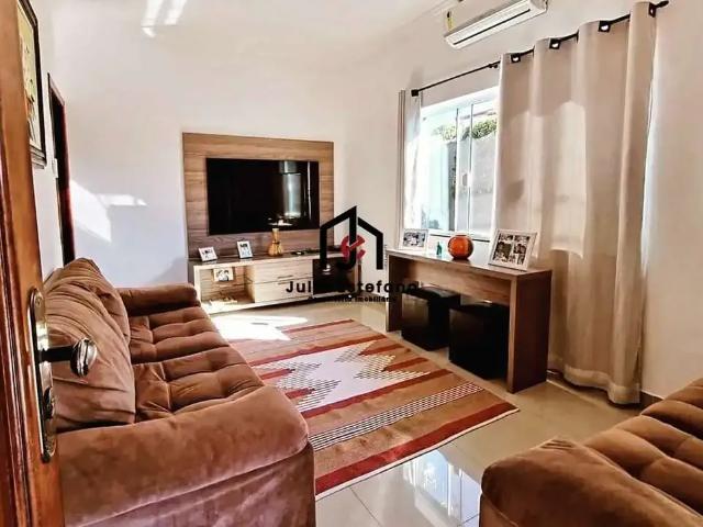 Casa venda em Região Imediata de Taubaté-Pindamonhangaba, Região Metropolitana do Vale do Paraíba e Litoral Norte