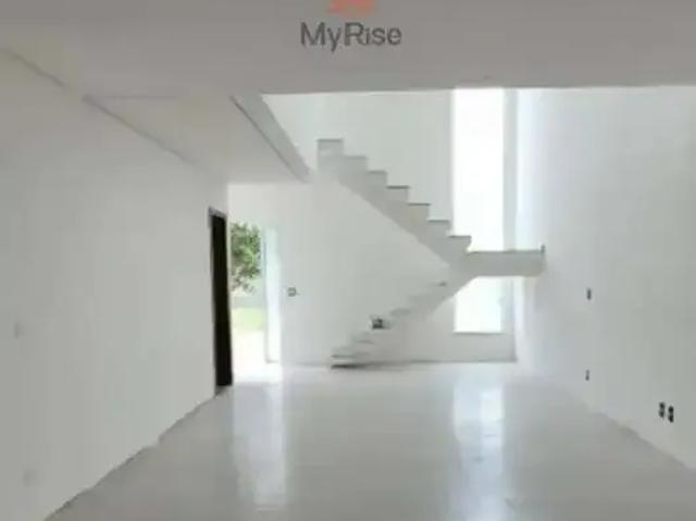 Casa venda em Região Imediata de Taubaté-Pindamonhangaba, Região Metropolitana do Vale do Paraíba e Litoral Norte
