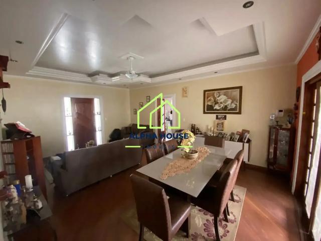 Casa venda em Região Imediata de Taubaté-Pindamonhangaba, Região Metropolitana do Vale do Paraíba e Litoral Norte