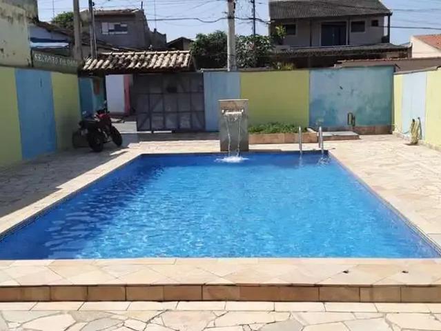 Casa venda em Região Imediata de Taubaté-Pindamonhangaba, Região Metropolitana do Vale do Paraíba e Litoral Norte