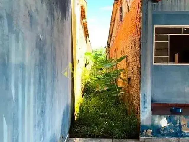 Casa venda em Região Imediata de Taubaté-Pindamonhangaba, Região Metropolitana do Vale do Paraíba e Litoral Norte