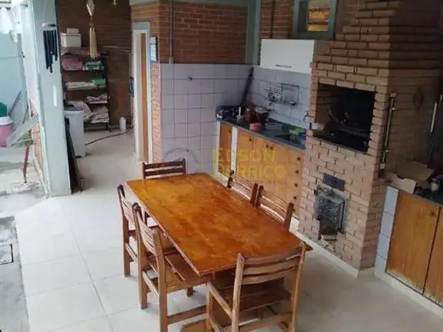 Casa venda em Região Imediata de Taubaté-Pindamonhangaba, Região Metropolitana do Vale do Paraíba e Litoral Norte