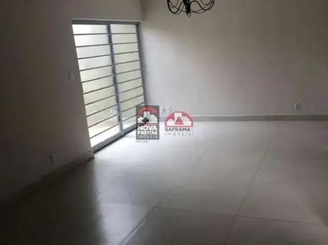 Casa venda em Região Imediata de Taubaté-Pindamonhangaba, Região Metropolitana do Vale do Paraíba e Litoral Norte