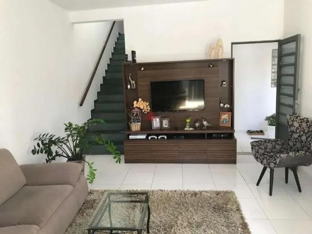 Casa venda em Região Imediata de Taubaté-Pindamonhangaba, Região Metropolitana do Vale do Paraíba e Litoral Norte