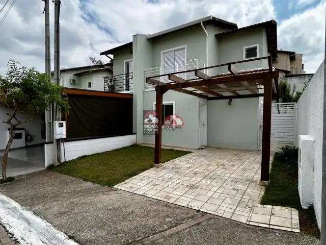 Casa venda em Região Imediata de Taubaté-Pindamonhangaba, Região Metropolitana do Vale do Paraíba e Litoral Norte