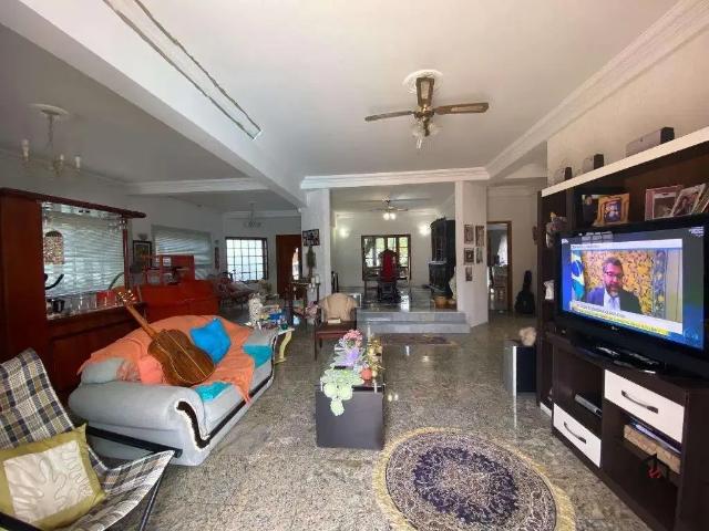Casa venda em Região Imediata de Taubaté-Pindamonhangaba, Região Metropolitana do Vale do Paraíba e Litoral Norte