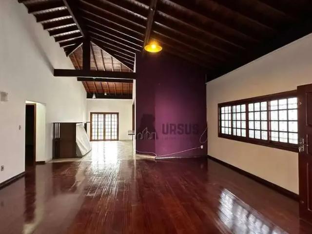 Casa venda em Região Imediata de Taubaté-Pindamonhangaba, Região Metropolitana do Vale do Paraíba e Litoral Norte