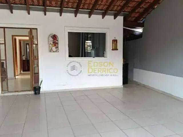 Casa venda em Região Imediata de Taubaté-Pindamonhangaba, Região Metropolitana do Vale do Paraíba e Litoral Norte