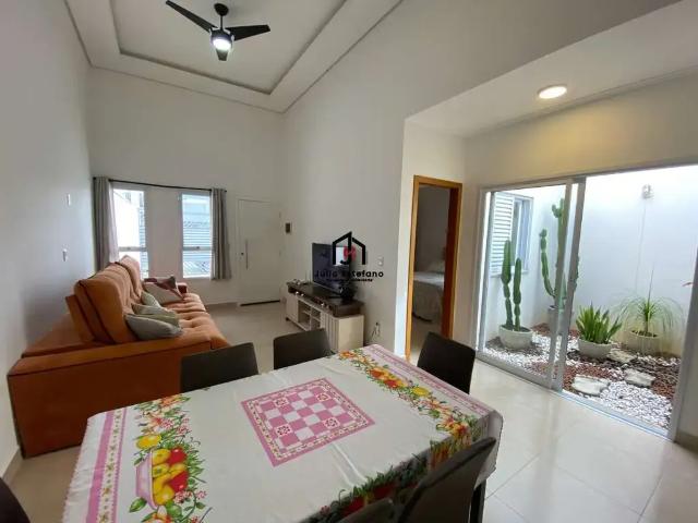 Casa venda em Região Imediata de Taubaté-Pindamonhangaba, Região Metropolitana do Vale do Paraíba e Litoral Norte