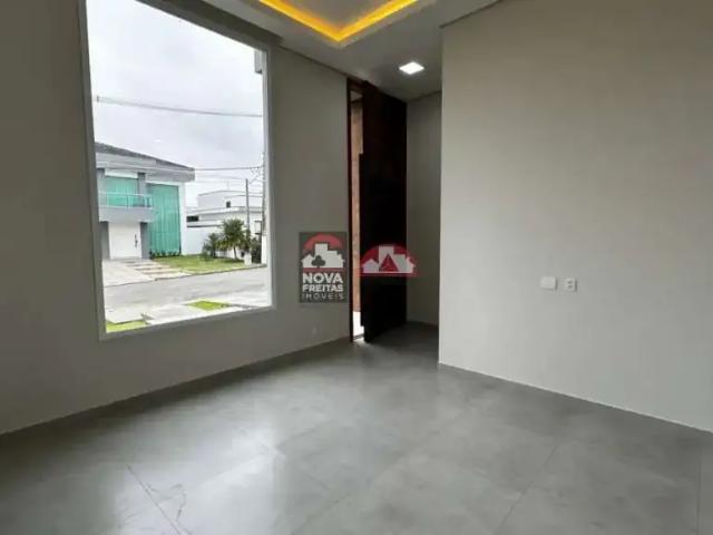 Casa venda em Região Imediata de Taubaté-Pindamonhangaba, Região Metropolitana do Vale do Paraíba e Litoral Norte