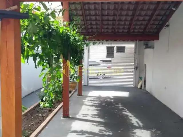 Casa venda em Região Imediata de Taubaté-Pindamonhangaba, Região Metropolitana do Vale do Paraíba e Litoral Norte