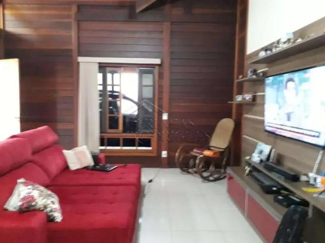 Casa venda em Região Imediata de Taubaté-Pindamonhangaba, Região Metropolitana do Vale do Paraíba e Litoral Norte
