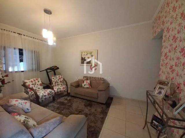 Casa venda em Região Imediata de Taubaté-Pindamonhangaba, Região Metropolitana do Vale do Paraíba e Litoral Norte
