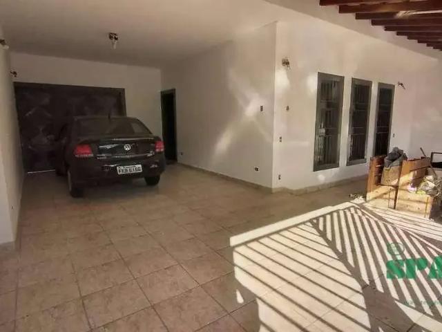 Casa venda em Região Imediata de Taubaté-Pindamonhangaba, Região Metropolitana do Vale do Paraíba e Litoral Norte