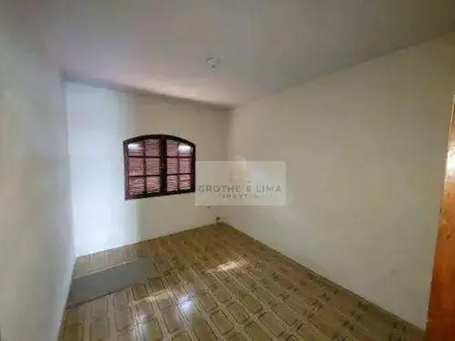 Casa venda em Região Imediata de Taubaté-Pindamonhangaba, Região Metropolitana do Vale do Paraíba e Litoral Norte