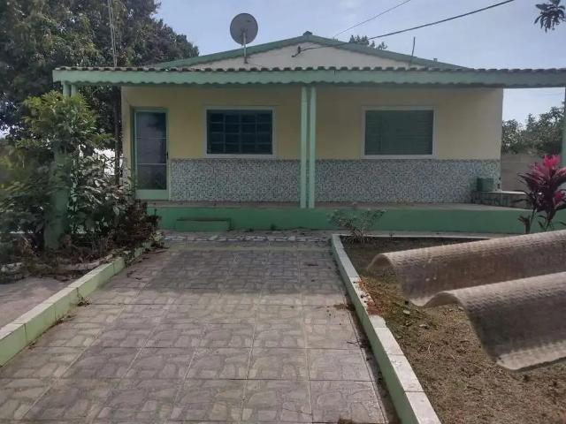 Casa venda em Região Imediata de Taubaté-Pindamonhangaba, Região Metropolitana do Vale do Paraíba e Litoral Norte